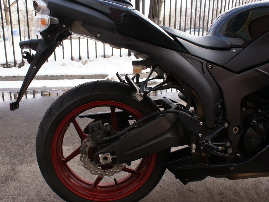 Купить мотоцикл Kawasaki ZX-6R 2008 фото 12